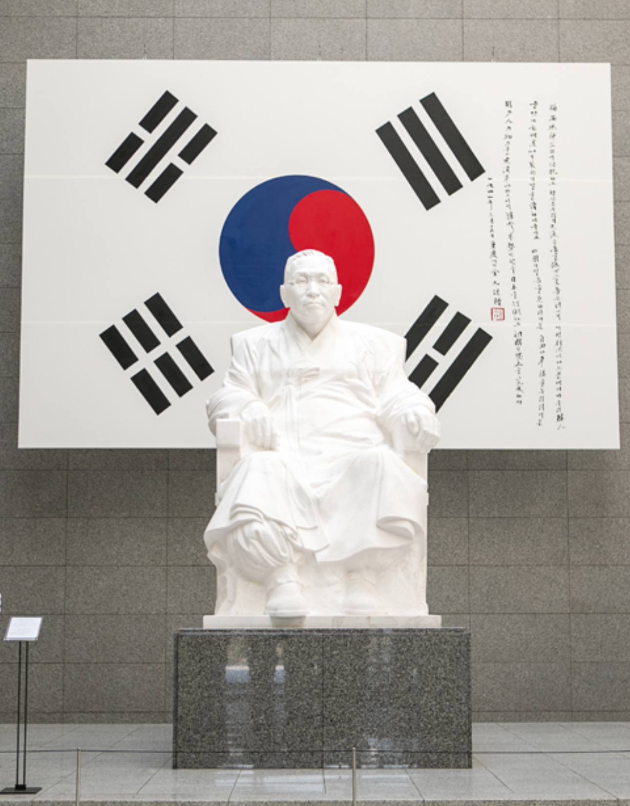 상세 이미지 1